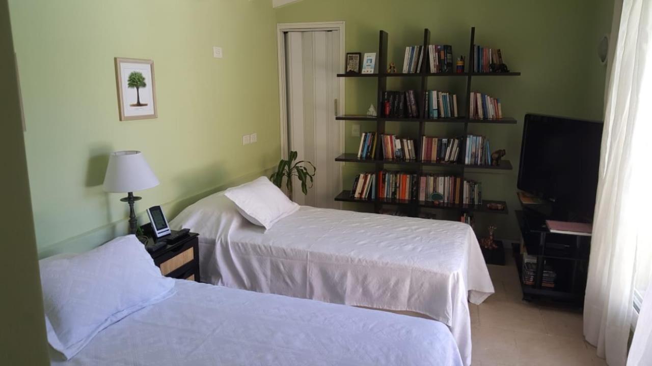 Lo De Lala B&B Con Energia Solar Acassuso Bagian luar foto